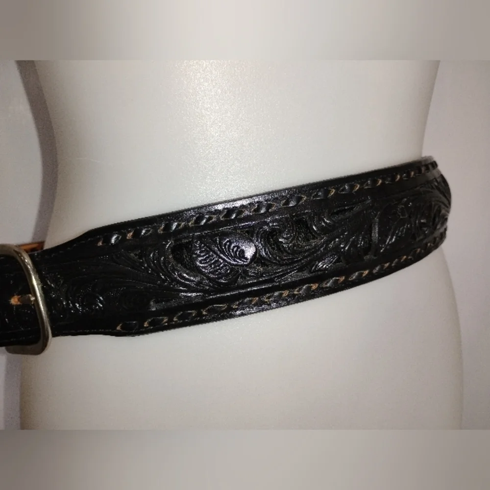 CIRCLE OF YOAKUM HANDMADE BELT
